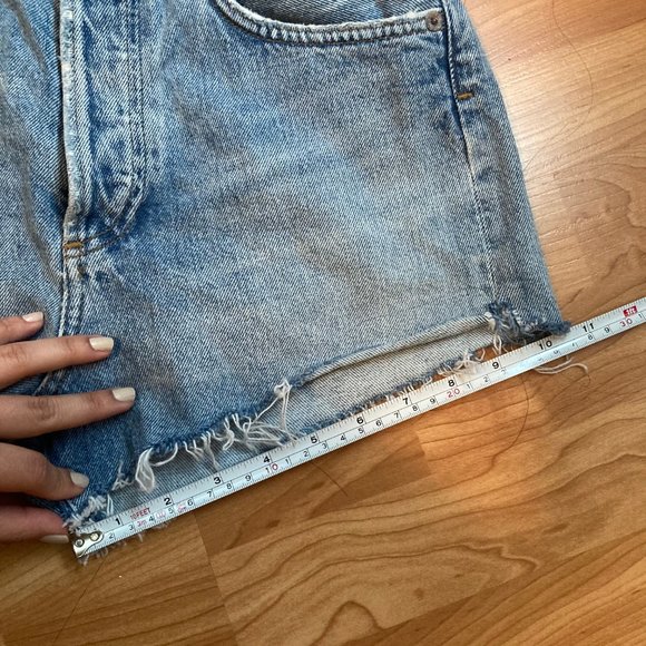 Agolde Parker high waisted shorts in Riptide 24 - Picture 10 of 13